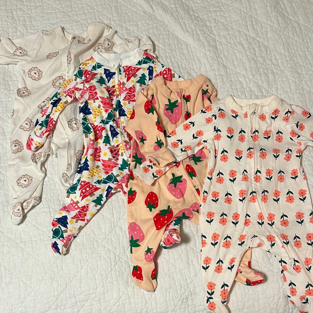 Old Navy 0-3mo onesie bundle